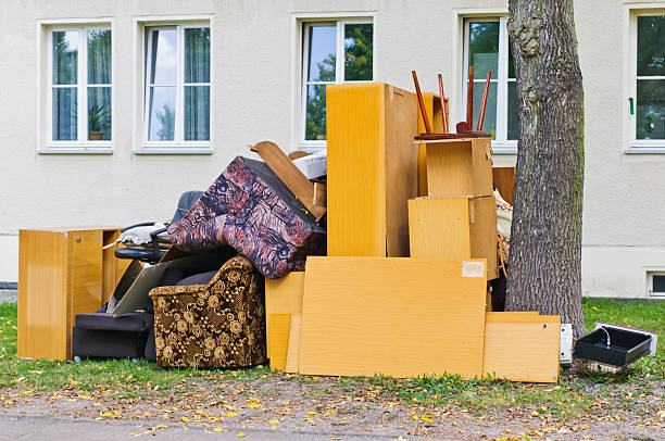 Best Yard Waste Removal  in Glen Carbon, IL